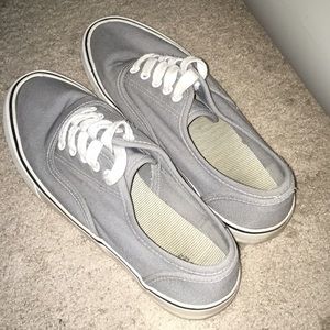Mossimo gray shoes